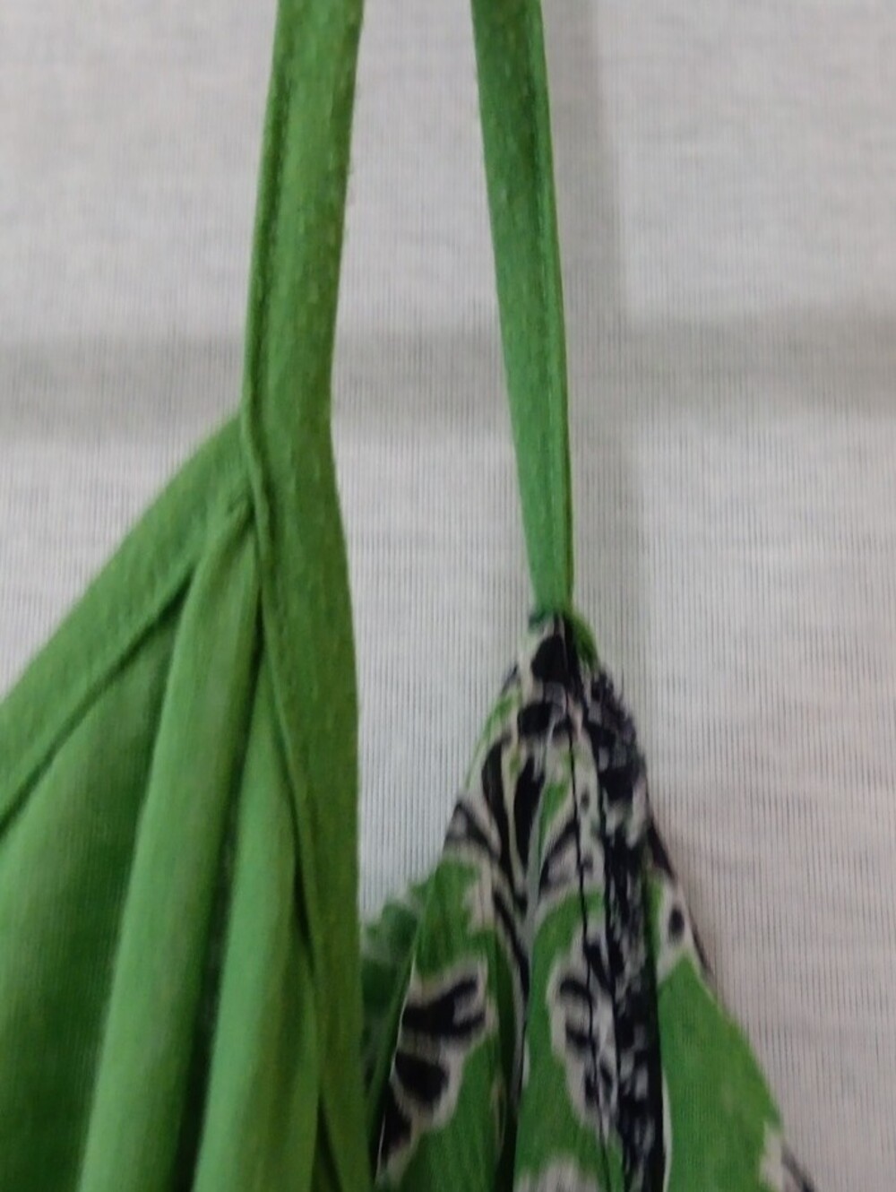 Liz Claiborne Green and Black Paisley Blouse - Picture 13 of 16
